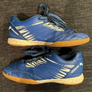 Vizani | Valencia Blue & White Indoor Soccer Futsal Shoes | Youth size 7